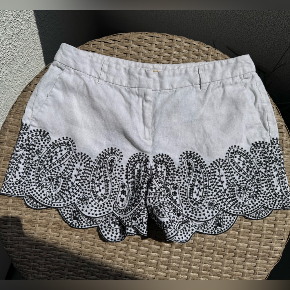 MICHAEL Michael Kors White Shorts 100% Linen Embroidered Coastal Vacation Chic